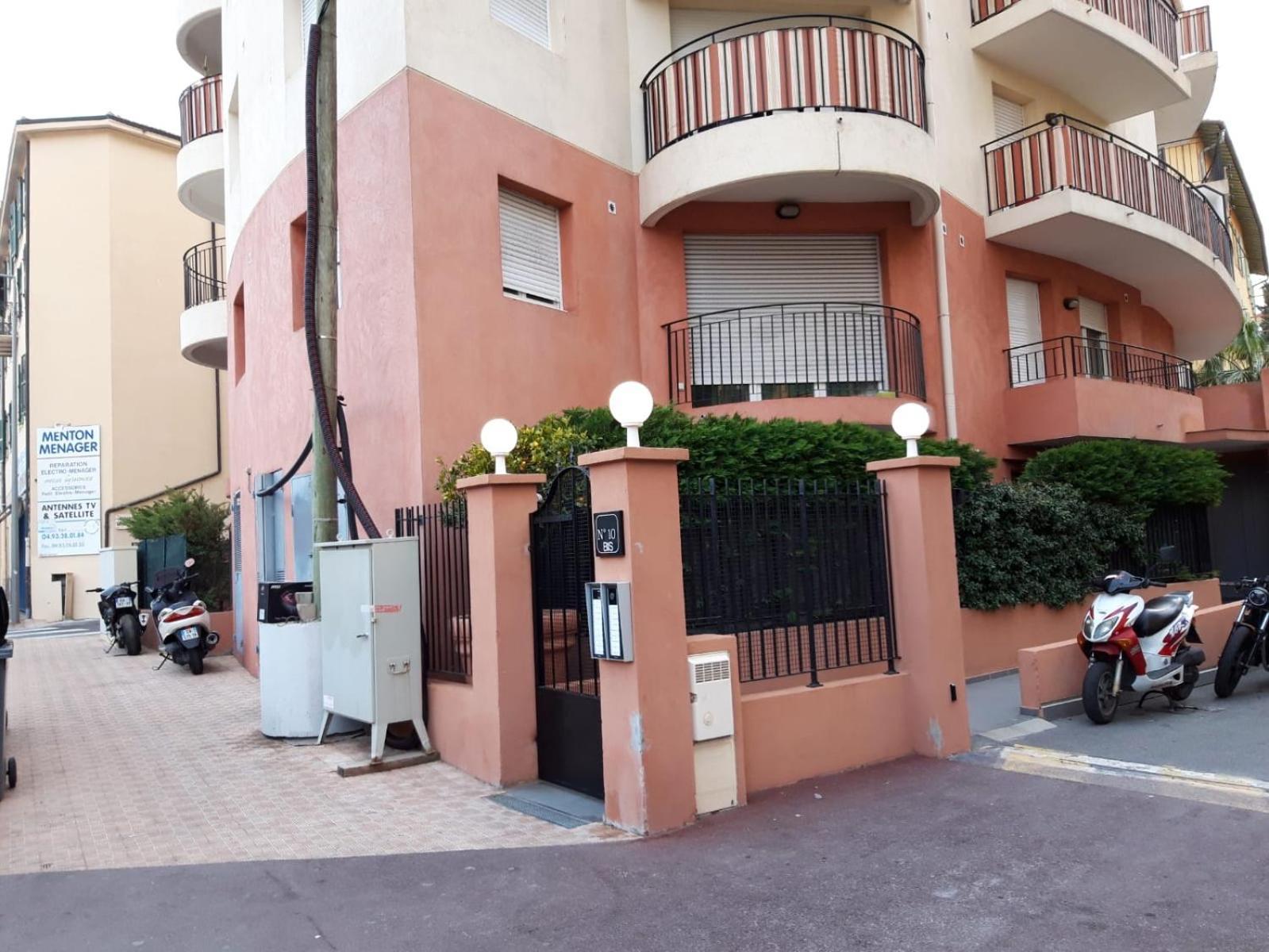 Monolocale Mentone Costa Azzurra Apartamento Exterior foto
